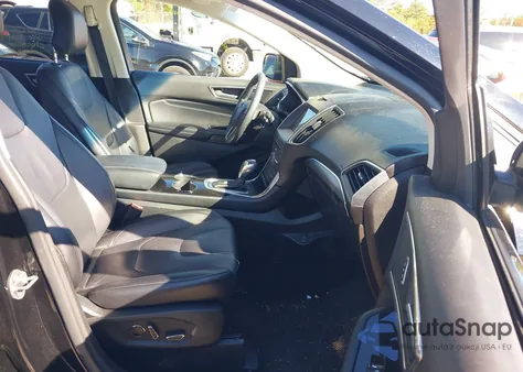 2016 Ford Edge Titanium z USA, uszkodzony, nr VIN 2FMPK4K9XGBB83164